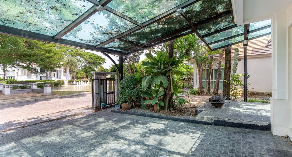 Haus zum Kauf mit 3 Zimmer in Pak Kret, Nonthaburi