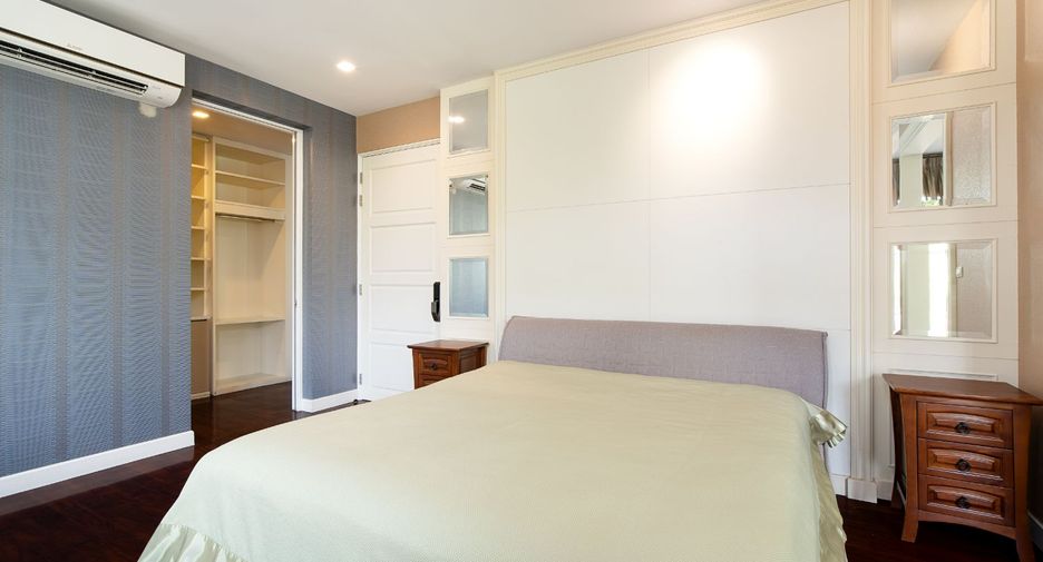 Haus zum Kauf mit 3 Zimmer in Pak Kret, Nonthaburi