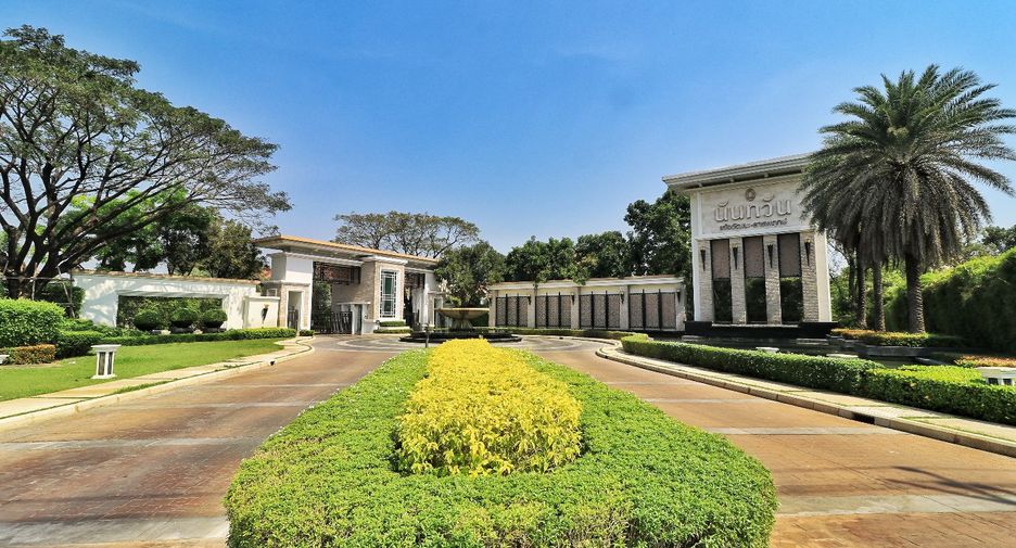 Haus zum Kauf mit 3 Zimmer in Pak Kret, Nonthaburi