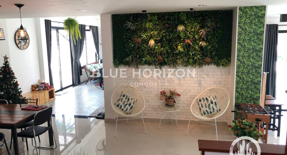 Villa en alquiler de 4 habitaciones en Bang Lamung, Chonburi