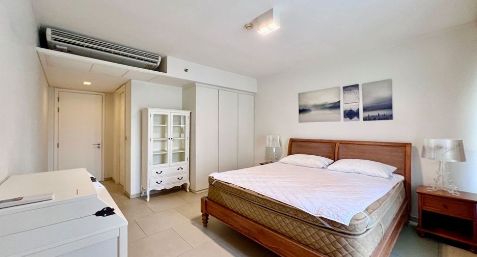 For rent 2 bedrooms condo in Bang Lamung, Chonburi