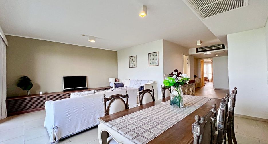 For rent 2 bedrooms condo in Bang Lamung, Chonburi