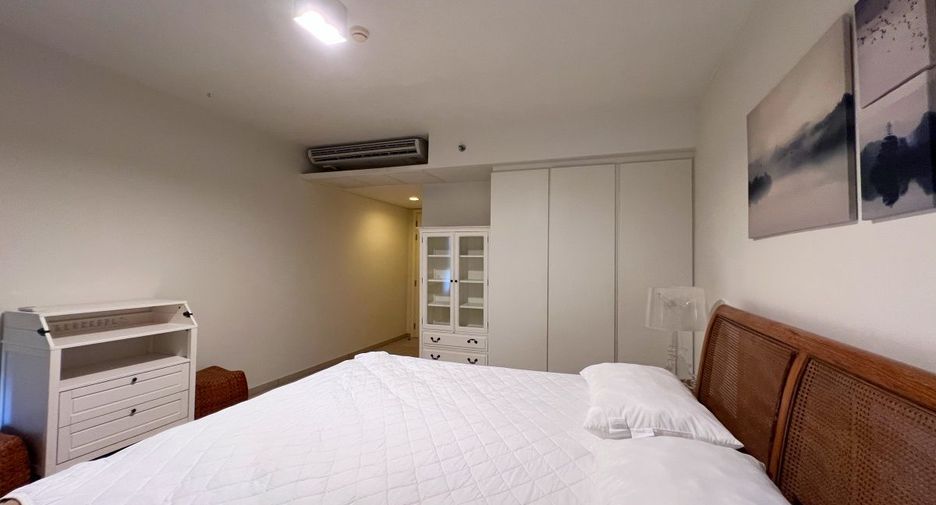 For rent 2 bedrooms condo in Bang Lamung, Chonburi