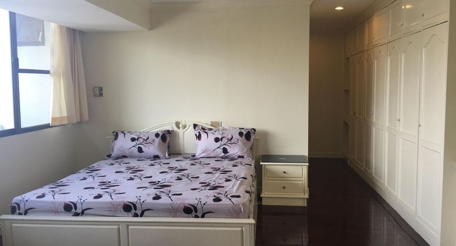 À vendre 5 chambres condo à Watthana, Bangkok