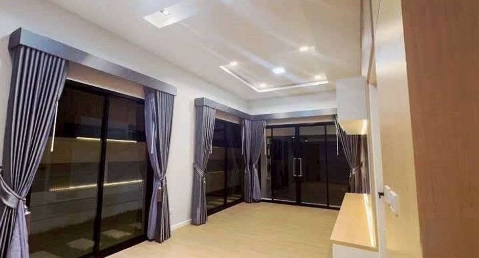 À vendre 3 chambres maison à Ban Rai, Uthai Thani