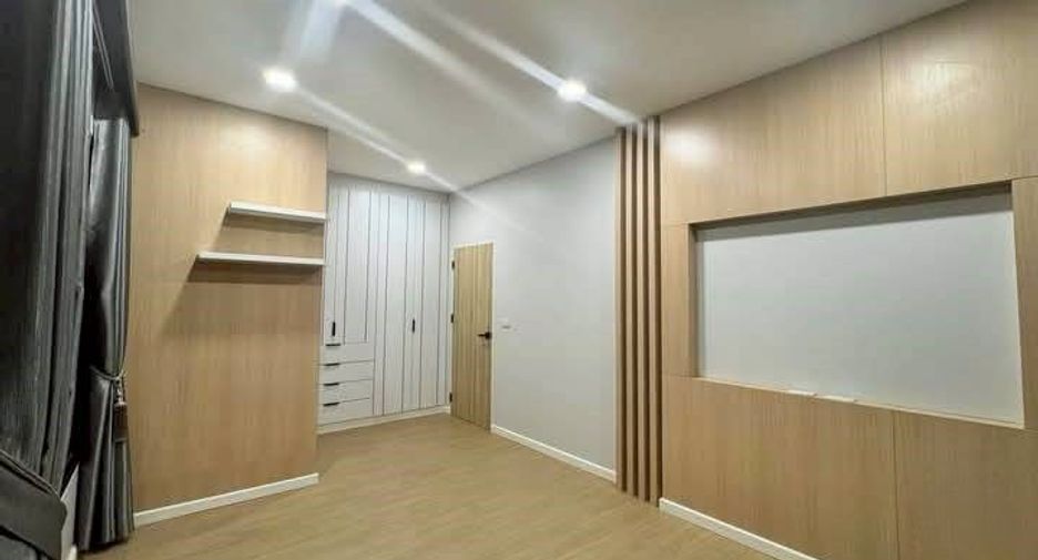 出售 3 卧室 独立屋 在 Ban Rai, Uthai Thani