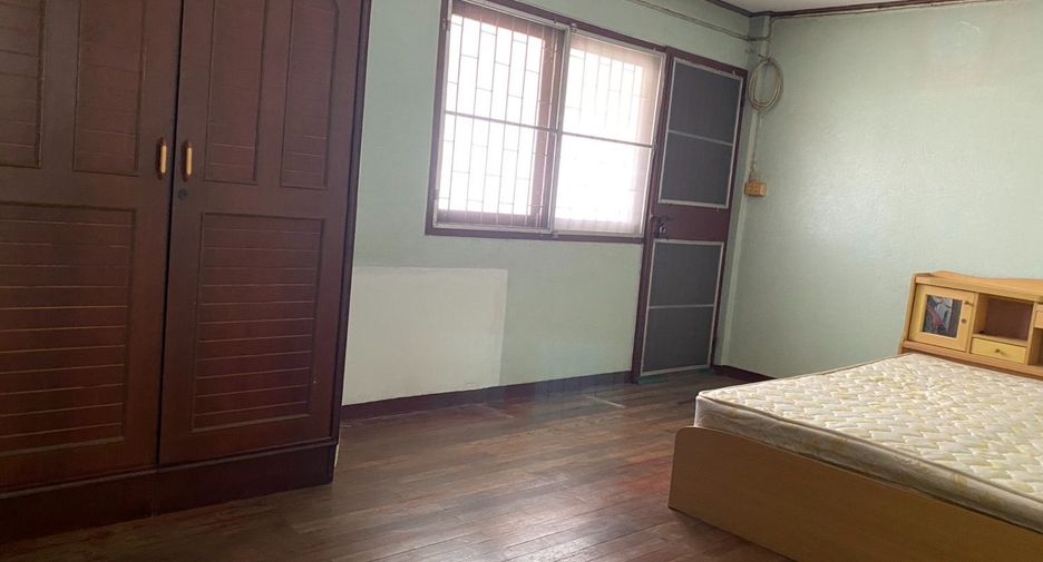 Casa adosada en venta de 3 habitaciones en Mueang Samut Prakan, Samut Prakan