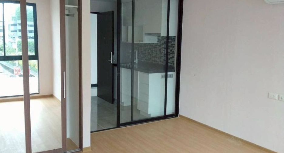 Wohnung zum Kauf mit 1 Zimmer in Phasi Charoen, Bangkok