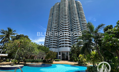 Condo en venta de 3 habitaciones en Sattahip, Chonburi