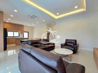 Haus zur Miete mit 3 Zimmer in Bang Lamung, Chonburi