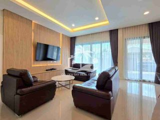 Haus zur Miete mit 3 Zimmer in Bang Lamung, Chonburi
