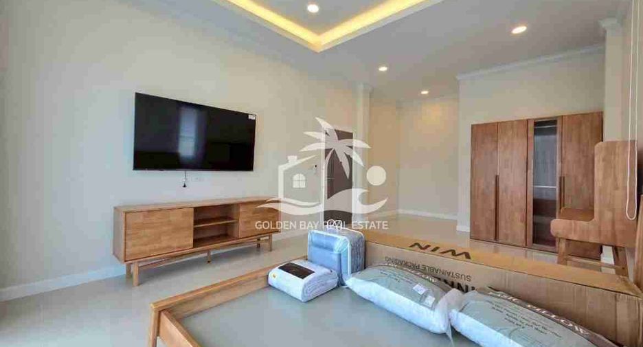 Haus zur Miete mit 3 Zimmer in Bang Lamung, Chonburi