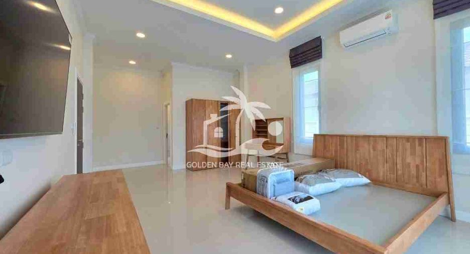 Haus zur Miete mit 3 Zimmer in Bang Lamung, Chonburi