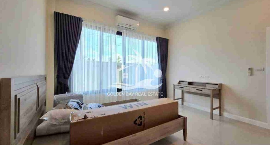 Haus zur Miete mit 3 Zimmer in Bang Lamung, Chonburi