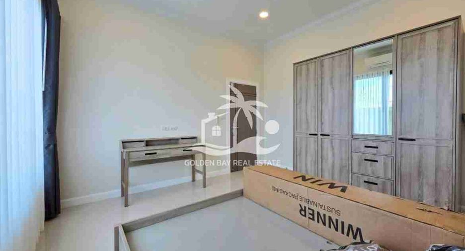 Haus zur Miete mit 3 Zimmer in Bang Lamung, Chonburi