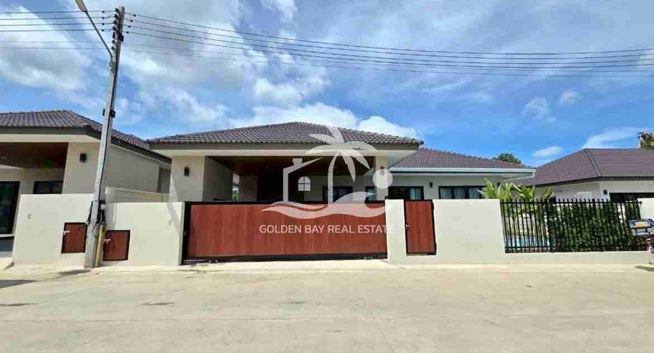 Haus zur Miete mit 3 Zimmer in Bang Lamung, Chonburi