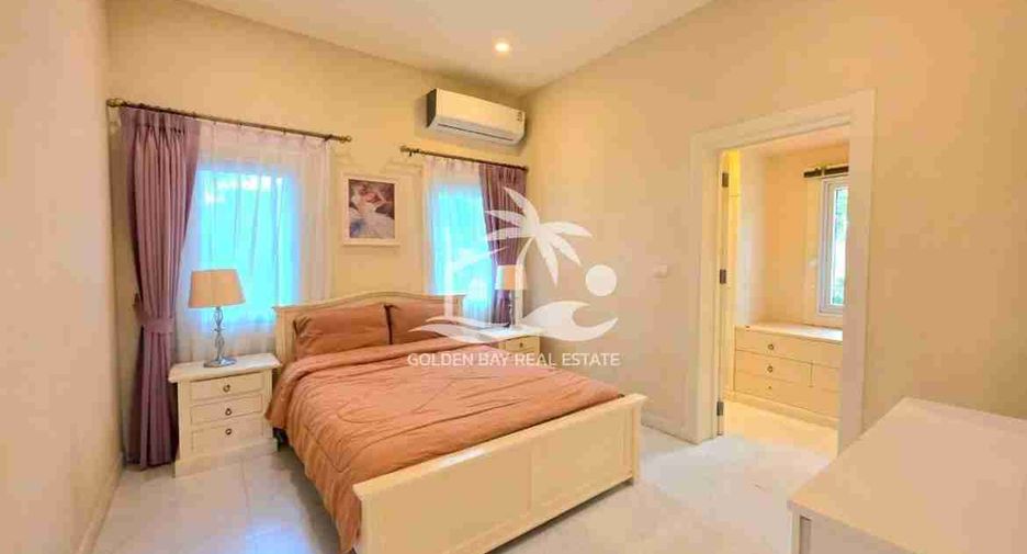 Haus zur Miete mit 3 Zimmer in Bang Lamung, Chonburi