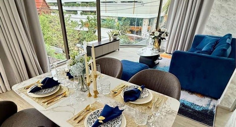For rent 2 bedrooms condo in Khlong Toei, Bangkok