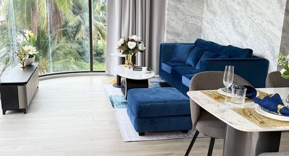For rent 2 bedrooms condo in Khlong Toei, Bangkok