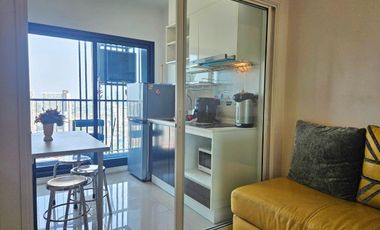 For sale 1 bed condo in Watthana, Bangkok