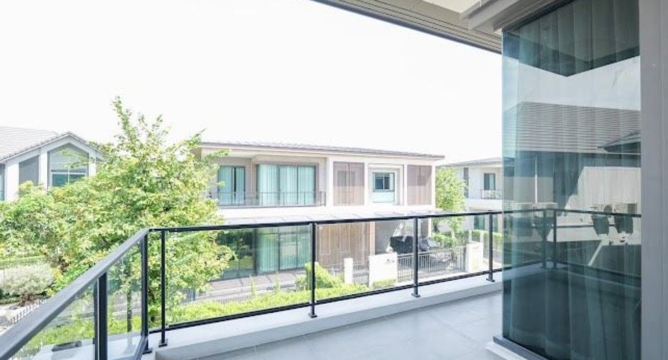 For sale 5 bedrooms house in Pak Kret, Nonthaburi