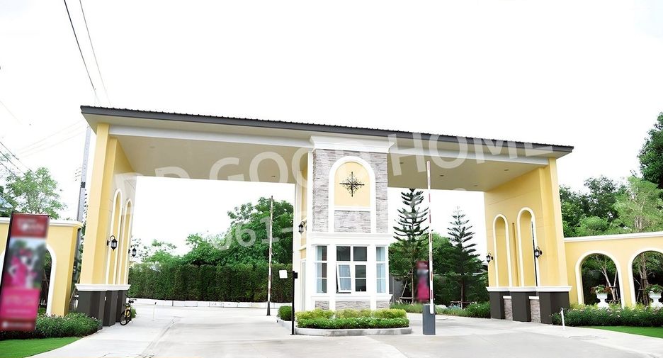 Casa adosada en venta de 4 habitaciones en Bang Bua Thong, Nonthaburi