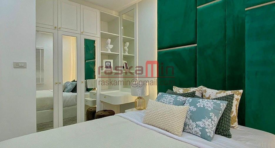 For sale 5 ベッドルーム villa in Bang Lamung, Chonburi
