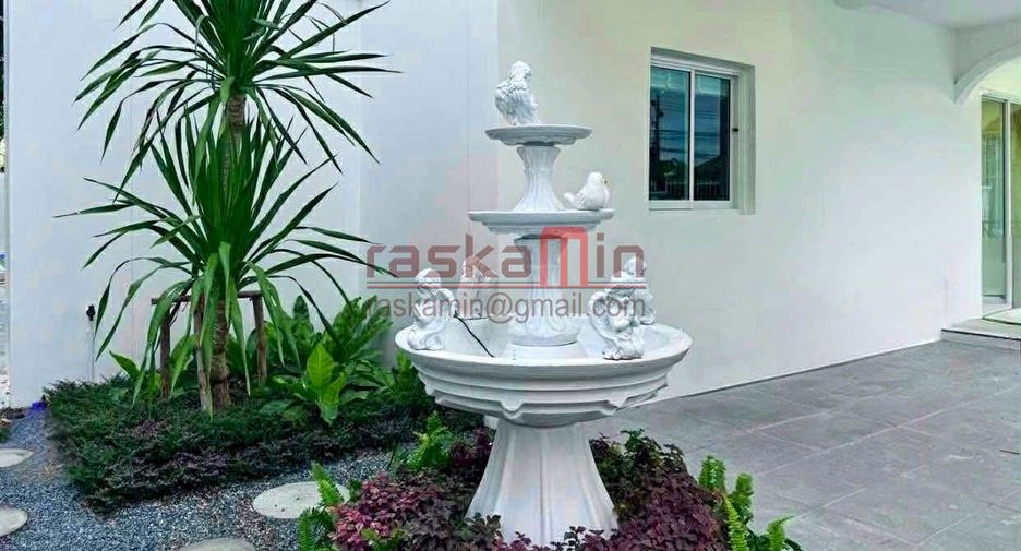 For sale 5 ベッドルーム villa in Bang Lamung, Chonburi