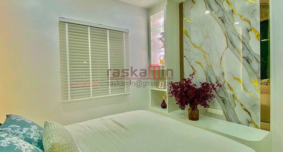 For sale 5 ベッドルーム villa in Bang Lamung, Chonburi