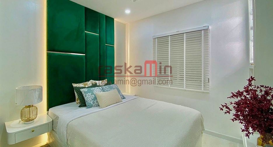 For sale 5 ベッドルーム villa in Bang Lamung, Chonburi