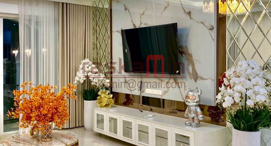 For sale 5 ベッドルーム villa in Bang Lamung, Chonburi