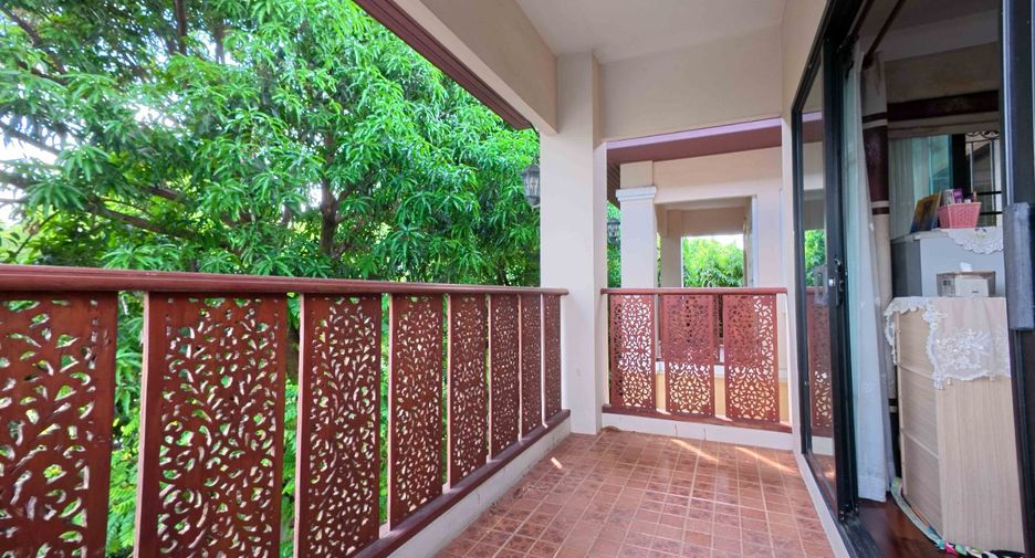 For sale 5 bedrooms house in Bang Khen, Bangkok