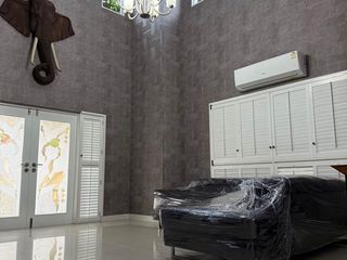 Haus zur Miete mit 3 Zimmer in Si Racha, Chonburi