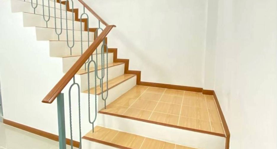 For sale 2 bedrooms townhouse in Bang Bua Thong, Nonthaburi