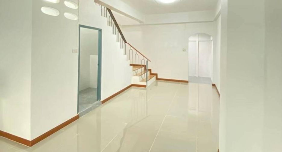 For sale 2 bedrooms townhouse in Bang Bua Thong, Nonthaburi