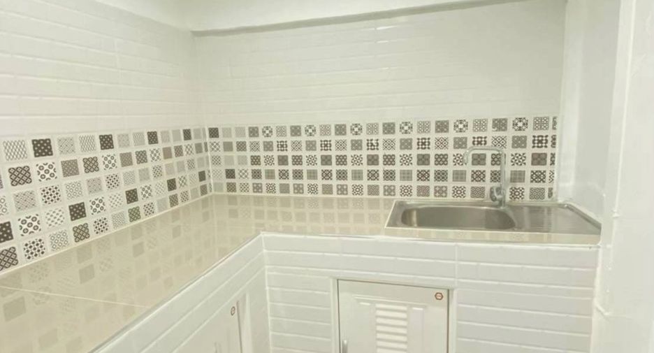For sale 2 bedrooms townhouse in Bang Bua Thong, Nonthaburi