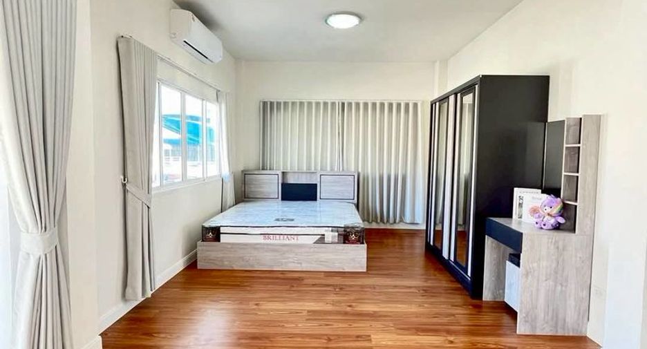 For rent 3 bedrooms house in Mueang Chiang Mai, Chiang Mai