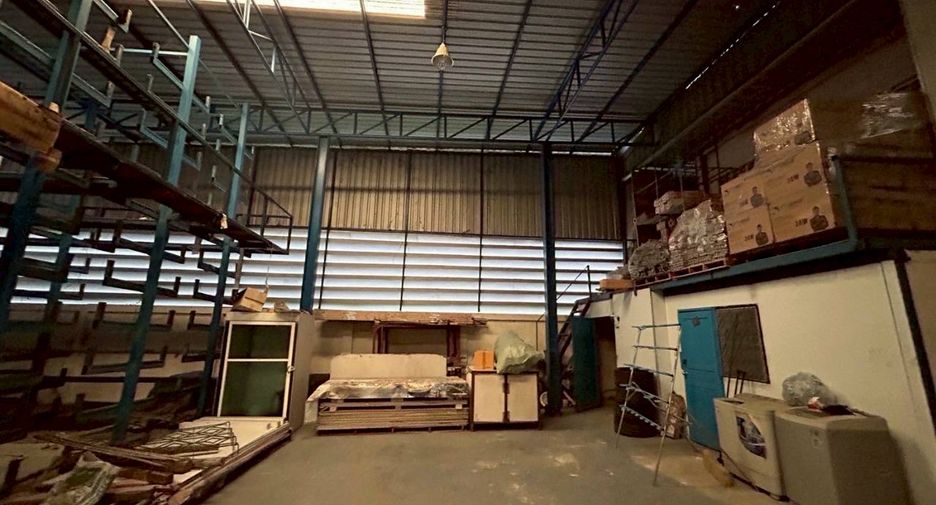 For rent and for sale warehouse in Pak Kret, Nonthaburi