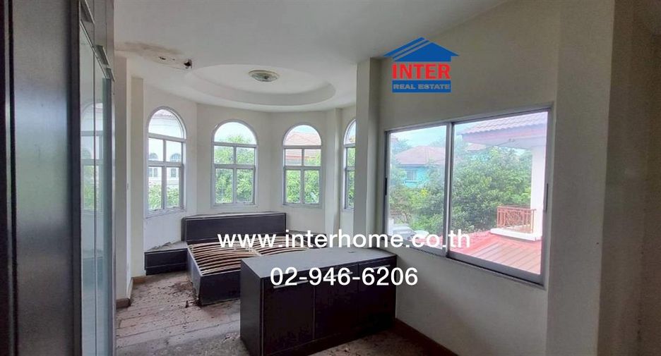 Haus zum Kauf mit 3 Zimmer in Lat Krabang, Bangkok