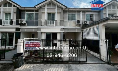 For sale 3 ベッドルーム townhouse in Saphan Sung, Bangkok