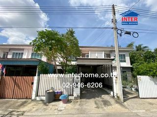 Casa adosada en venta de 3 habitaciones en Krathum Baen, Samut Sakhon