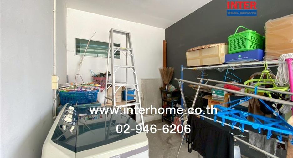 Reihenhaus zum Kauf mit 3 Zimmer in Krathum Baen, Samut Sakhon