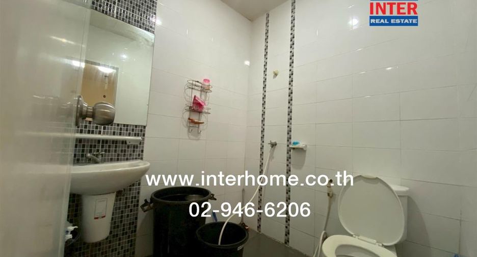 Reihenhaus zum Kauf mit 3 Zimmer in Krathum Baen, Samut Sakhon