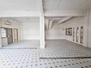 For rent 15 bedrooms retail Space in Mueang Chiang Mai, Chiang Mai
