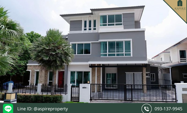 For sale 5 bedrooms house in Saphan Sung, Bangkok