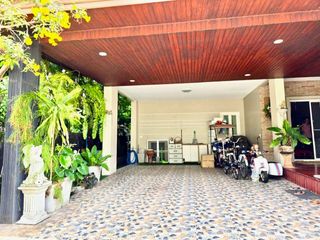 For sale 4 bedrooms house in Sai Mai, Bangkok