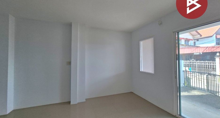 Reihenhaus zum Kauf mit 2 Zimmer in Phra Pradaeng, Samut Prakan