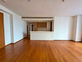 Wohnung zum Kauf mit 2 Zimmer in Sathon, Bangkok