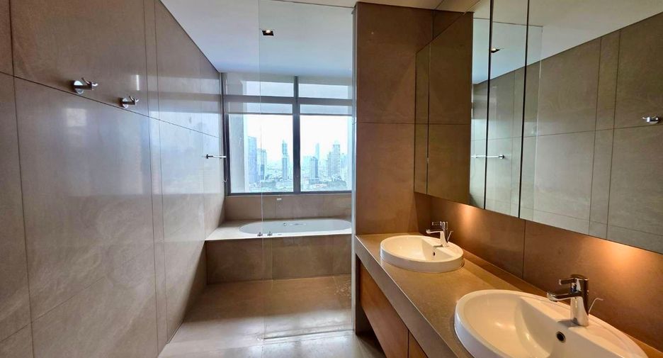 Condo en venta de 2 habitaciones en Sathon, Bangkok