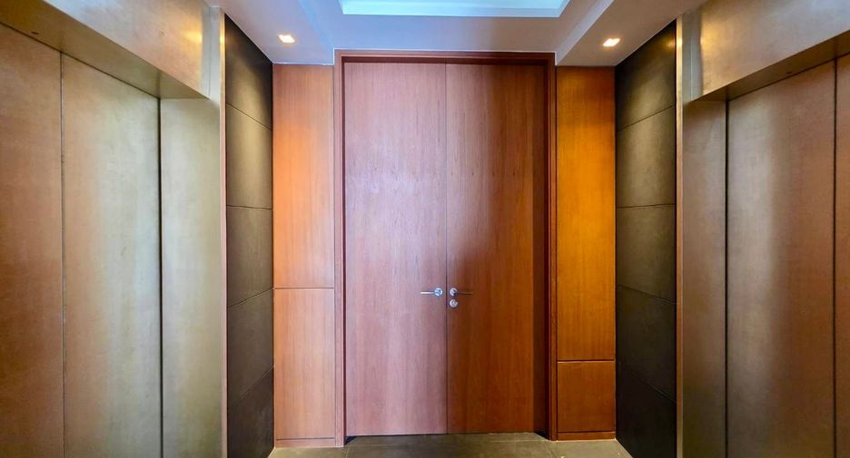 Condo en venta de 2 habitaciones en Sathon, Bangkok